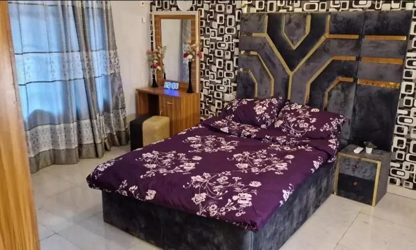 هتل Femlister Lodge