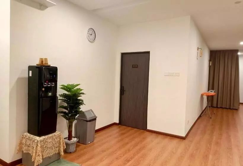 هتل Lestari Inn Residence