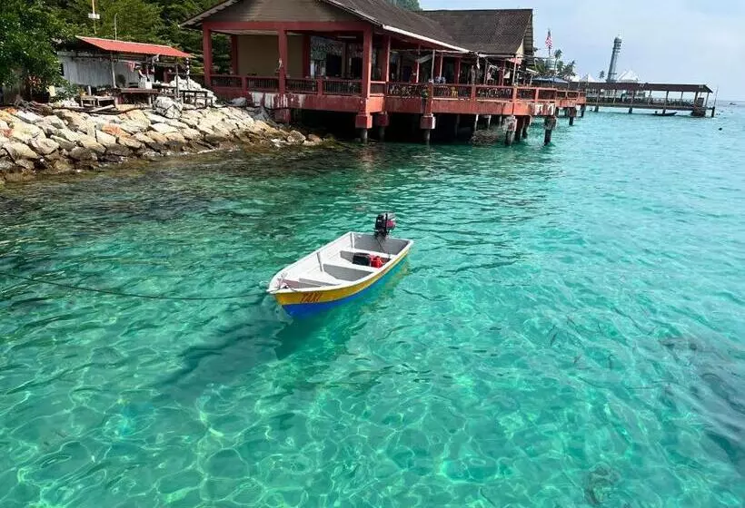Hotelli Perhentian Suria