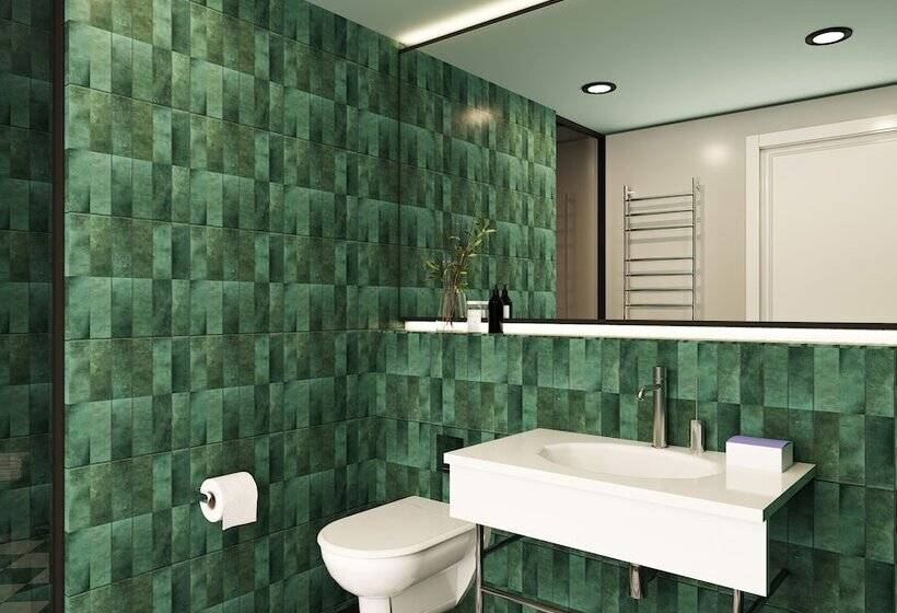 هتل The Charming By Curt Suites