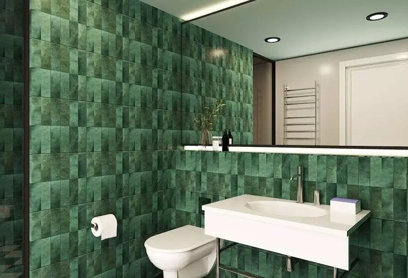 هتل The Charming By Curt Suites