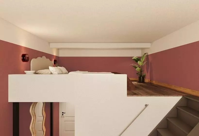 هتل The Charming By Curt Suites