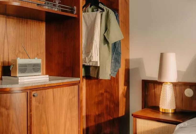 هتل The Hoxton Vienna