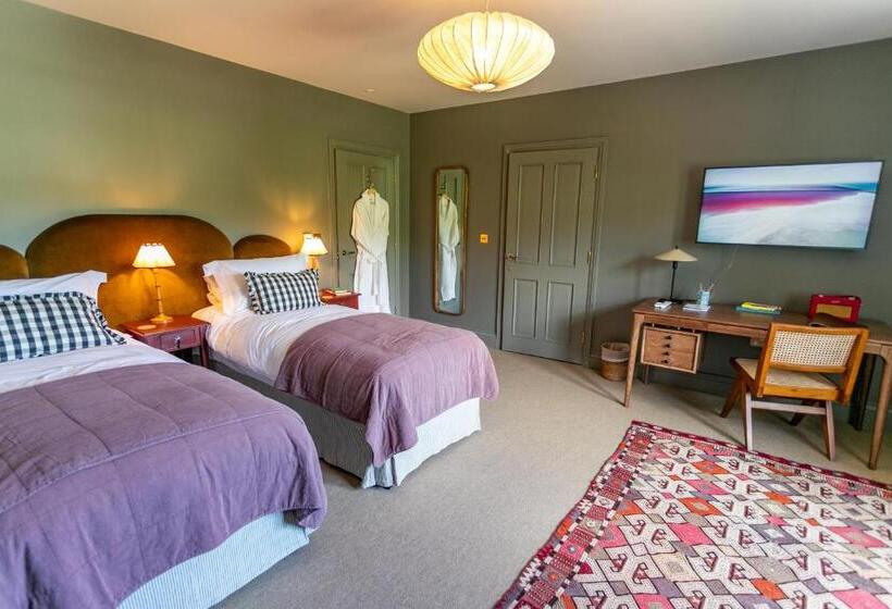 호텔 The Kirkstyle Inn & Sportsman Rest