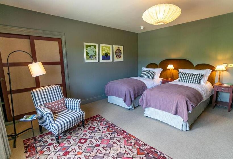 호텔 The Kirkstyle Inn & Sportsman Rest