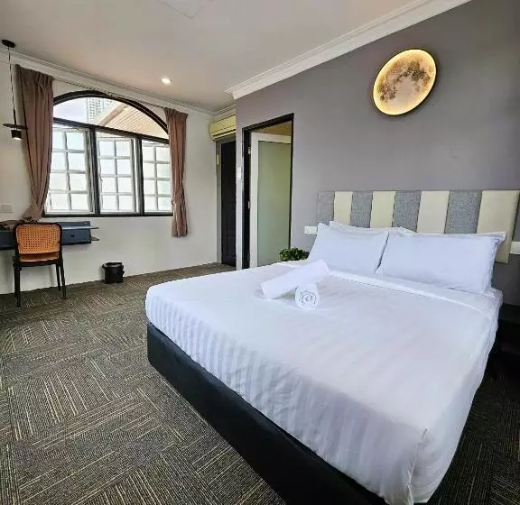 Luna Hotel By Moonknight