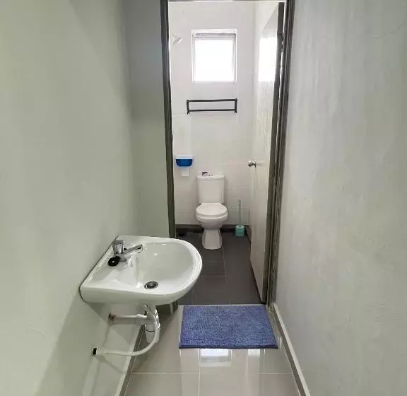 Motelli Tamustay Tok Molor