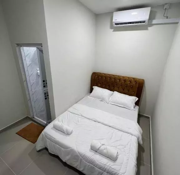 Motelli Tamustay Tok Molor