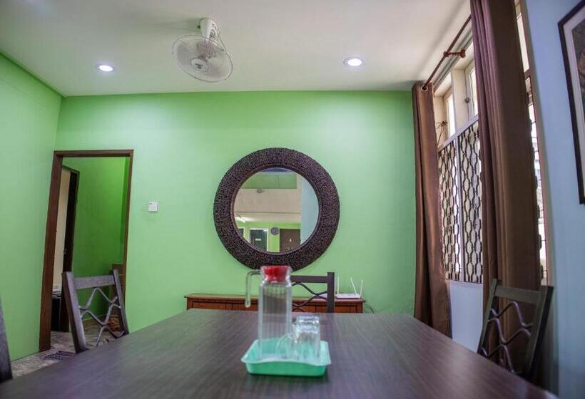 פנסיון Sweet Inn Guest House