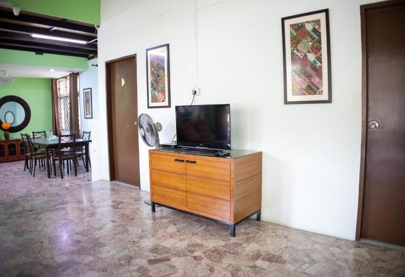 פנסיון Sweet Inn Guest House