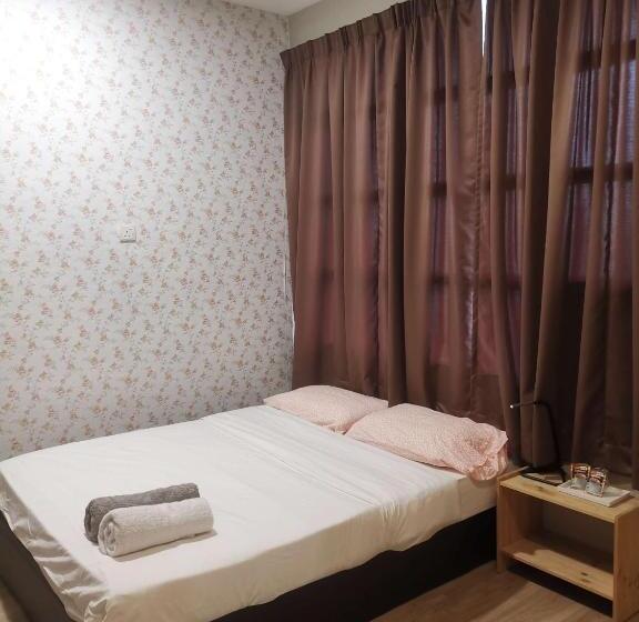 پانسیون Wayton Express