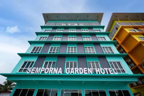 ホテル Semporna Garden