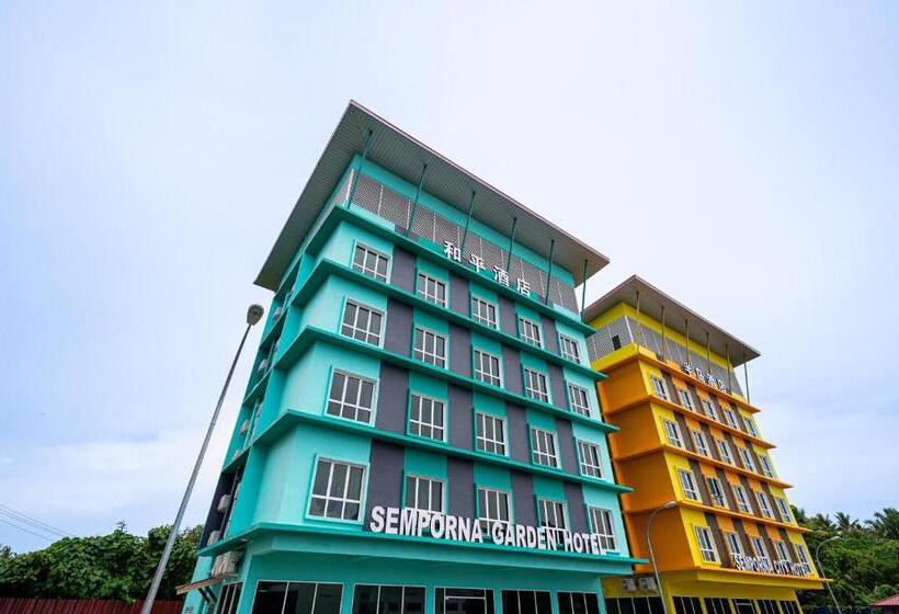 Отель Semporna Garden