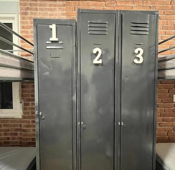 هاستل Acho Rancho