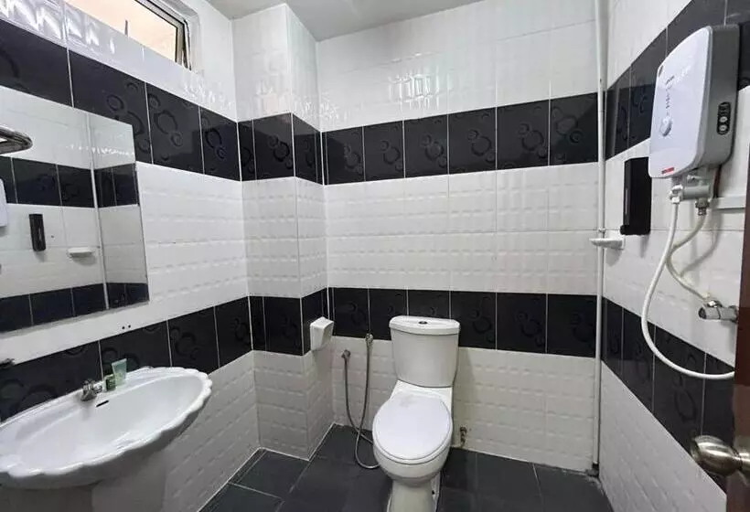 ユースホステル Rhu Dormitory