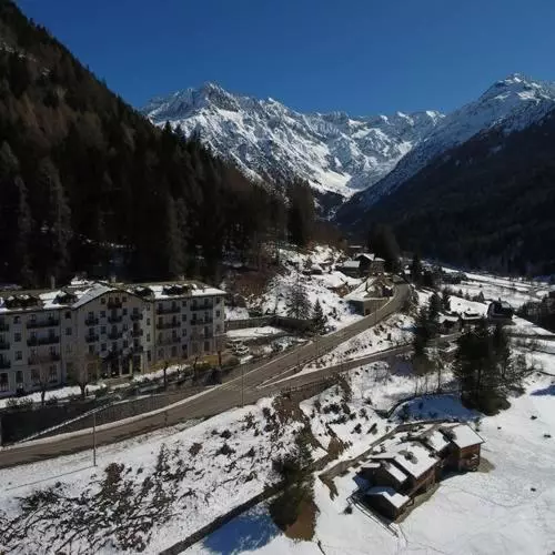 Appartamento 50 Mq In Palace Ponte Di Legno