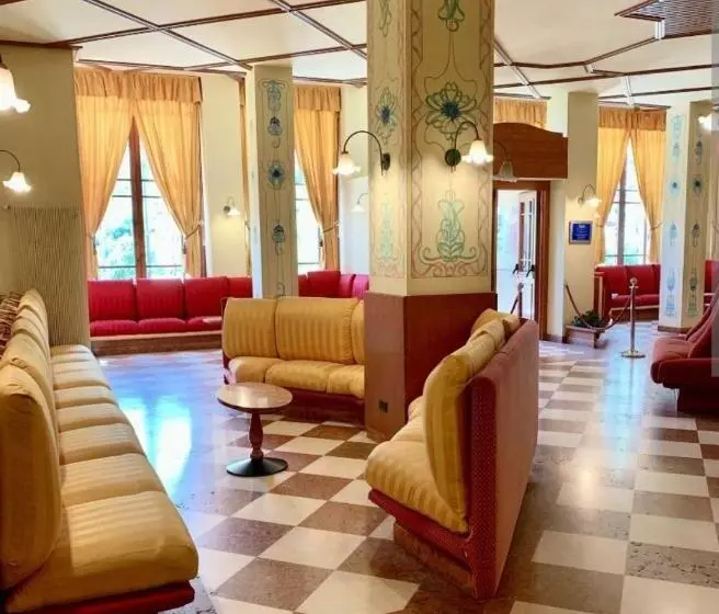 Appartamento 50 Mq In Palace Ponte Di Legno