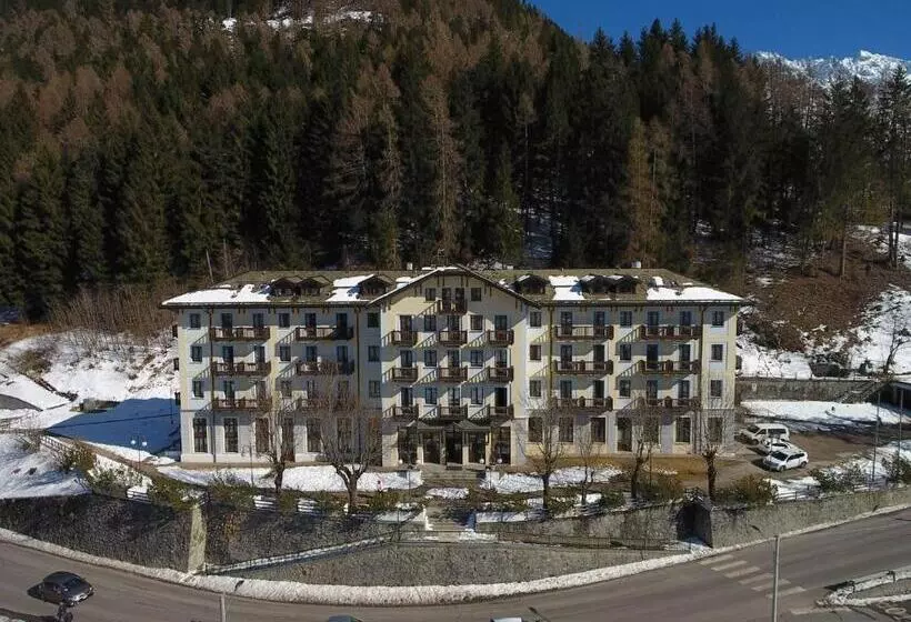 Appartamento 50 Mq In Palace Ponte Di Legno