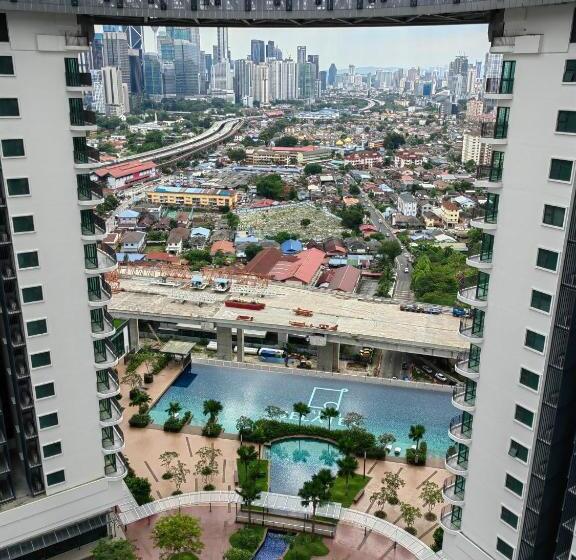 Datum Jelatek Sky Residence Klcc Skyring Linked To Lrt And Mall