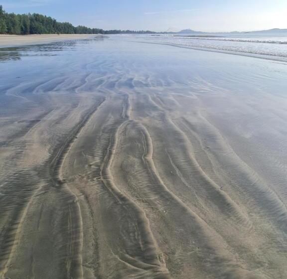 Hotel Puteh Timurbay Beachfront Private Suite Kuantan