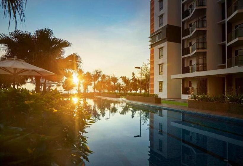 Hotel Puteh Timurbay Beachfront Private Suite Kuantan