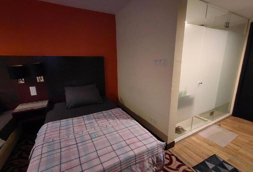 Stay In Kay Kay Hotel Suite At South China Sea Place Suite