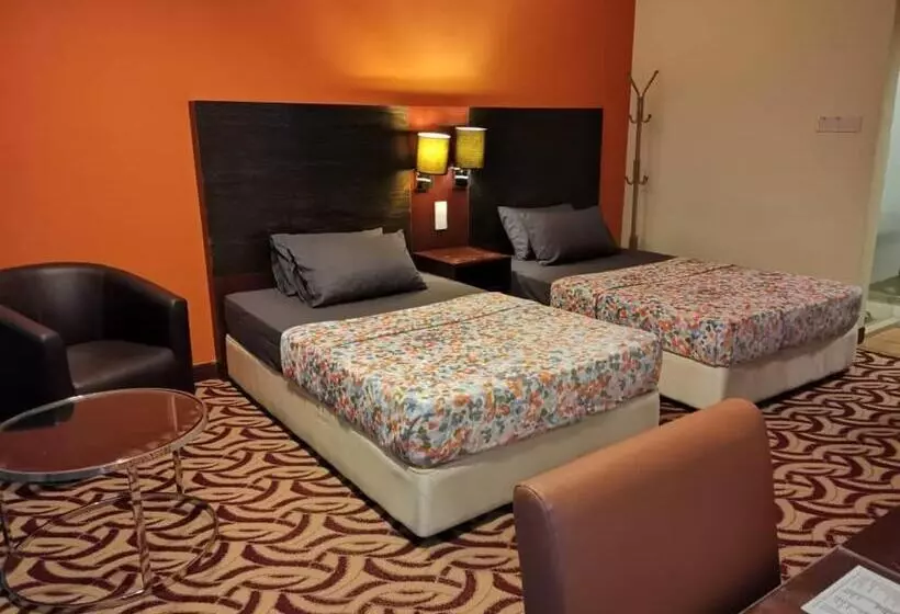 Stay In Kay Kay Hotel Suite At South China Sea Place Suite