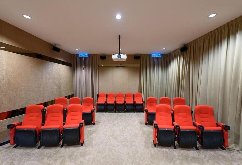 Conezion Putrajaya Vacationhome By The Best Host