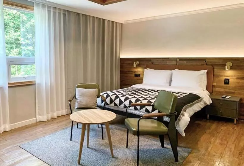 Hotelli Fresh Hill