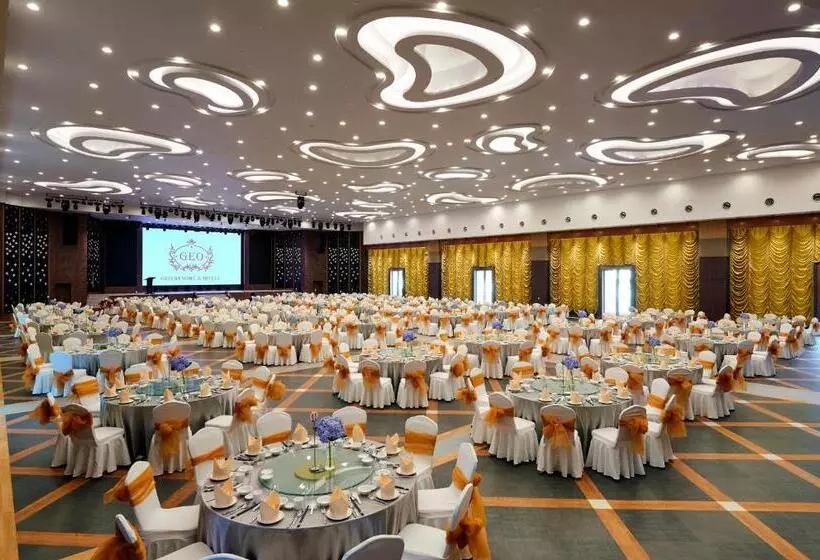Hotelli Geo Resort &