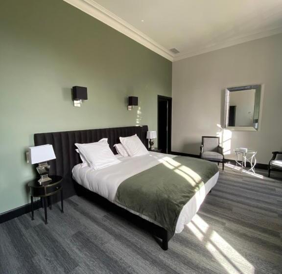 بنسيون Domaine De Montcausson