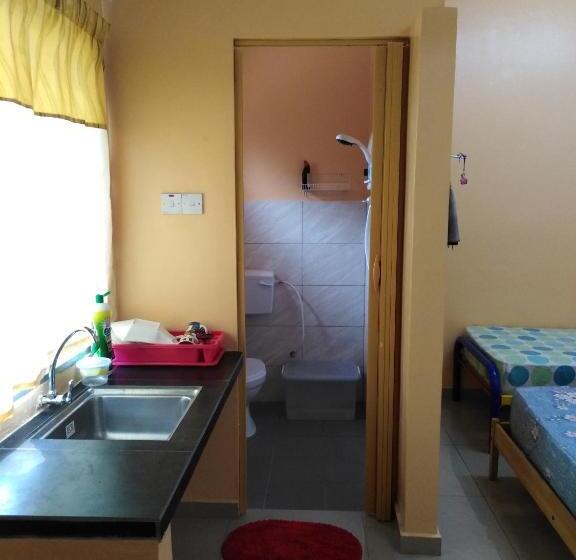 פנסיון Homestay Teratak Umi Klang