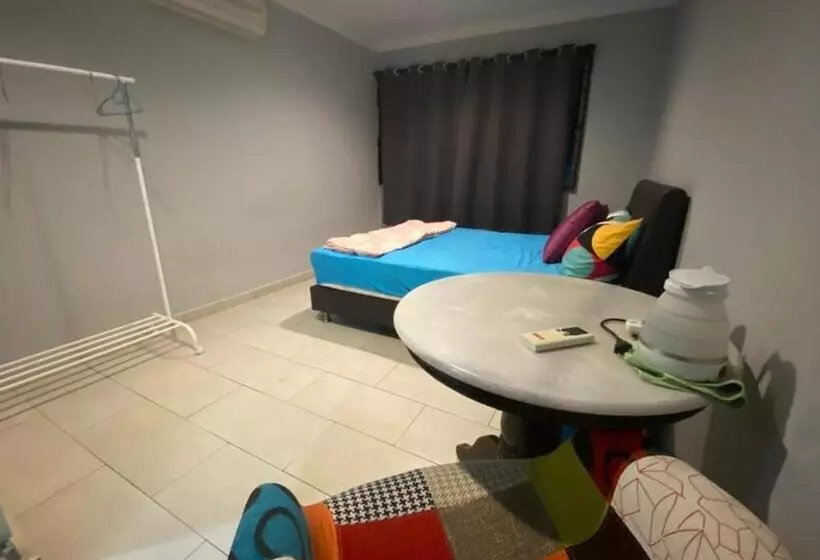 Schronisko Yy Residences