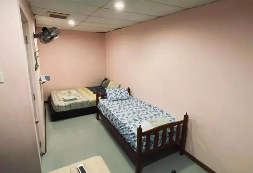 Schronisko Yy Residences