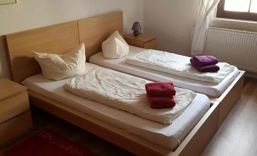 Hotelli Garni Zum Löwen