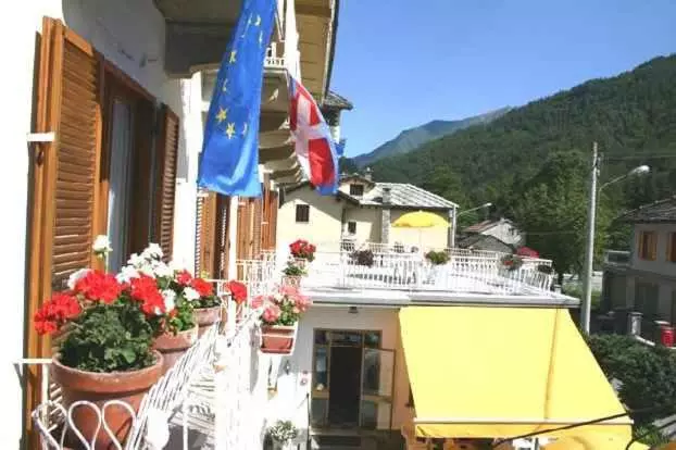 ホテル Grand Usseglio