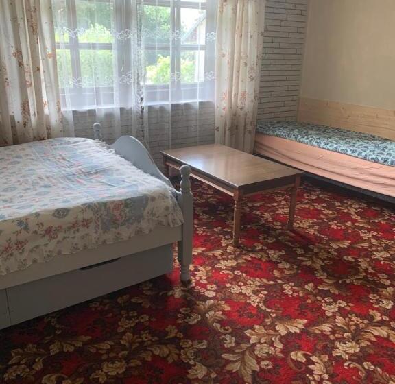 پانسیون Guesthouse Svečiuose Pas Gražina
