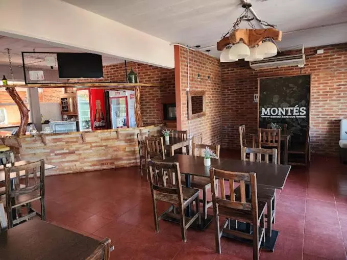 Majatalo Hostería Montes