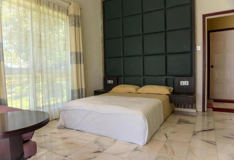 بنسيون The Leaf Homestay