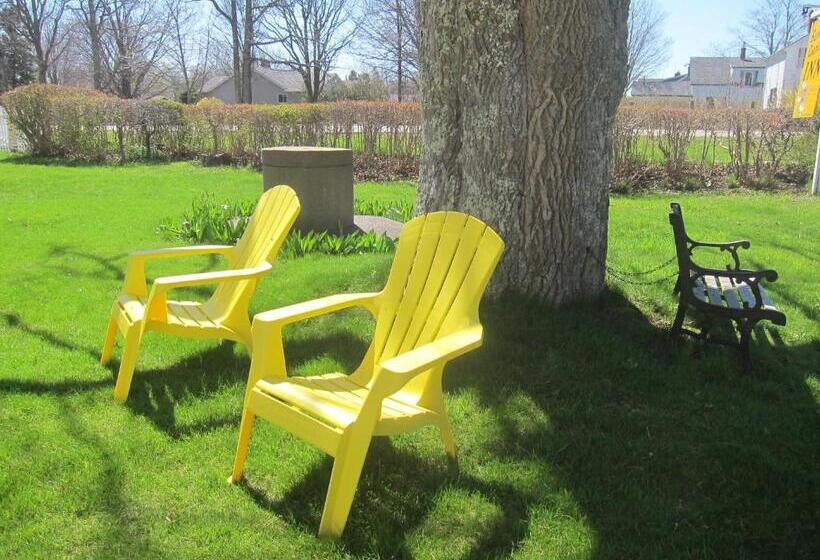 مبيت وإفطار Summers Country Inn