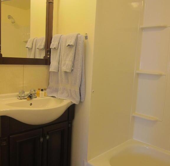 مبيت وإفطار Summers Country Inn