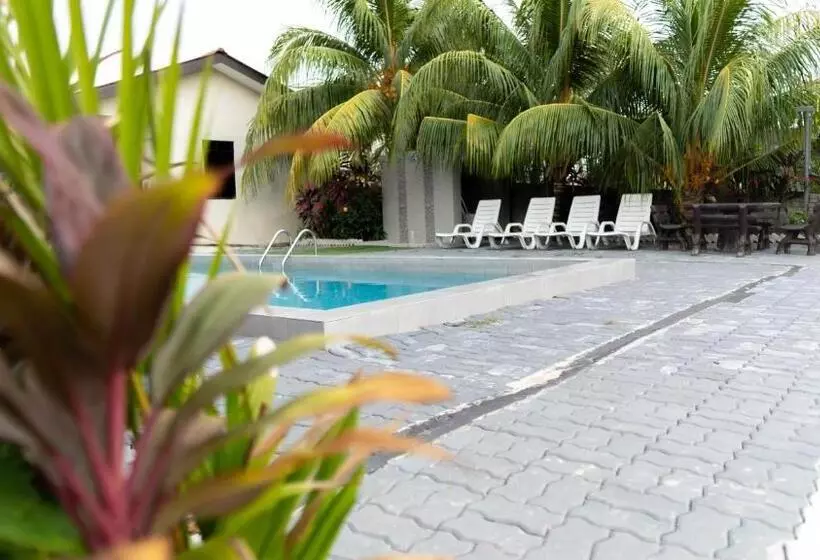 ペンション Pemandangan Indah Guest House   Look Out Point Villa