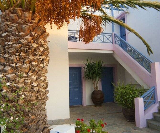 Cybele Suites & Apartments