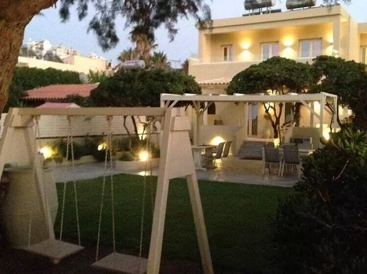 Effi Apartments