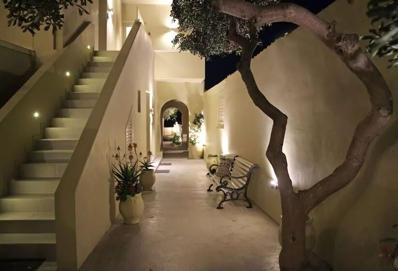Effi Apartments