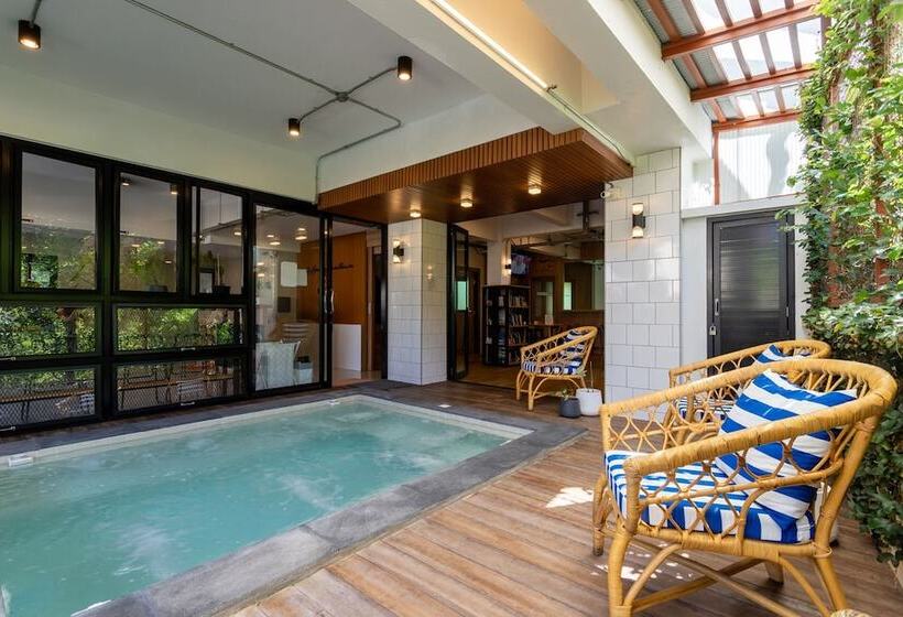 호텔 @aonang Guesthouse