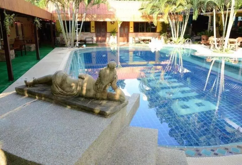 هتل Baanplaidoi Resort