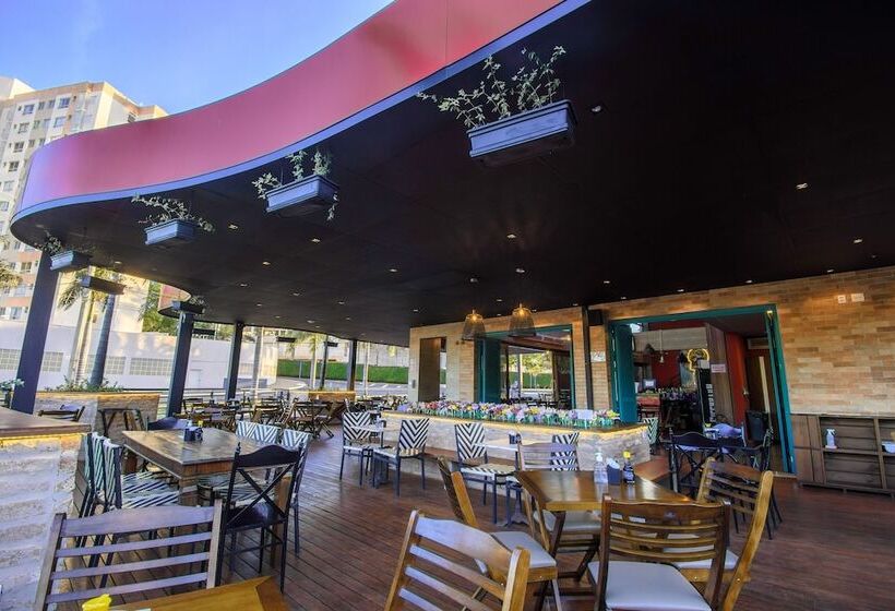 هتل Matiz Vilaboim Ribeirao Preto