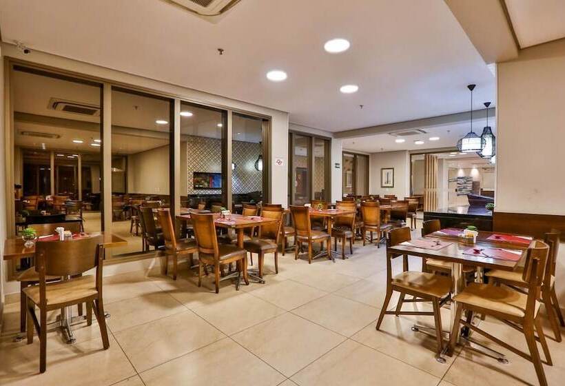 هتل Matiz Vilaboim Ribeirao Preto