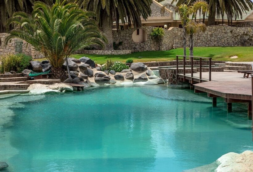 هتل Rossmund Lodge